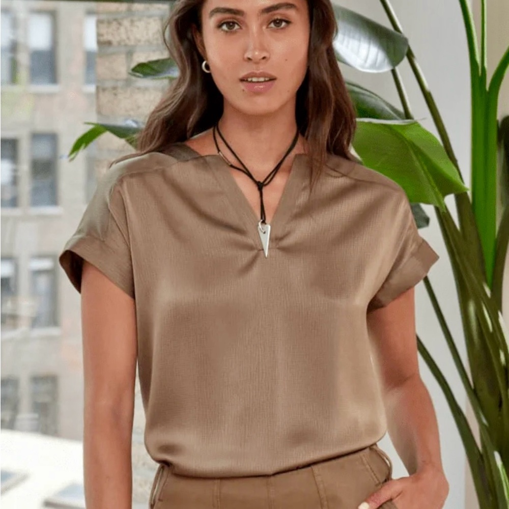 Lysse Coraline Top in Olive Leaf, M, *NWT*